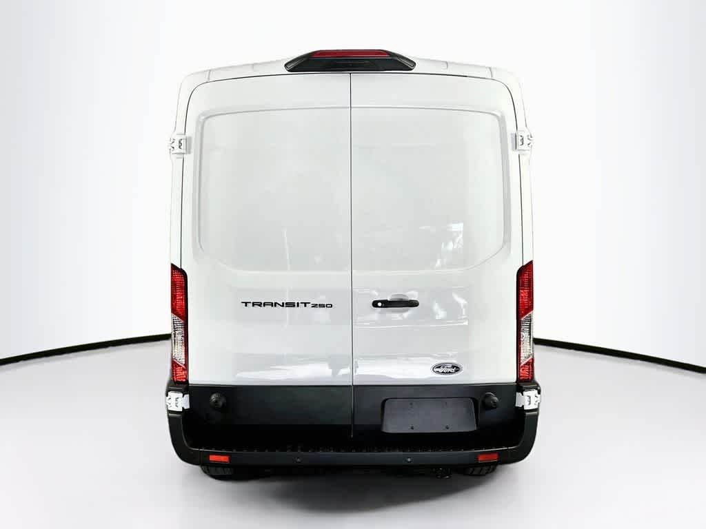 Thumbnail: 2026 Ford Transit Series - 4