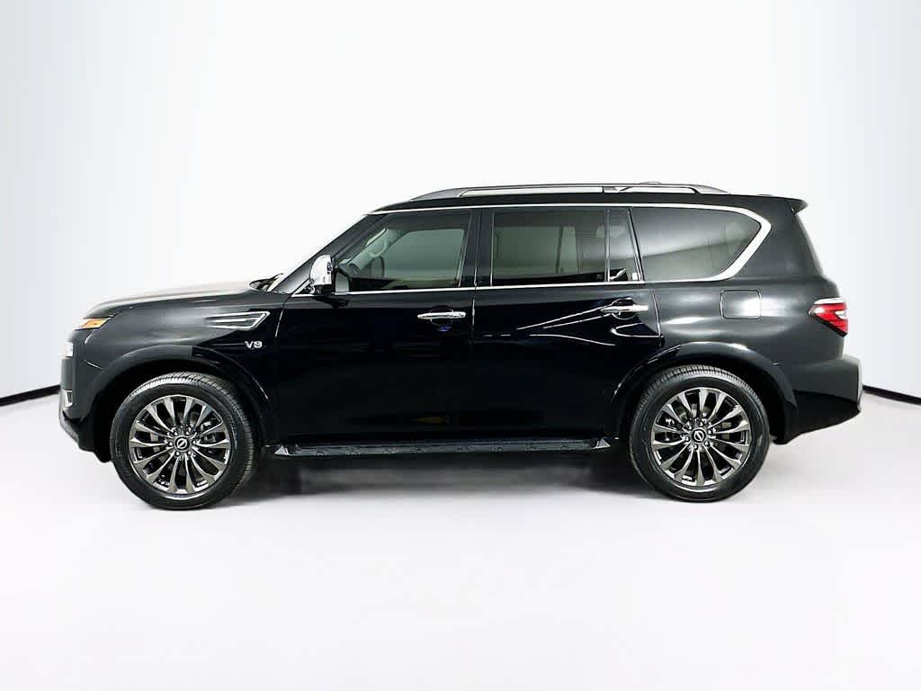 Thumbnail: 2022 Nissan Armada - 3