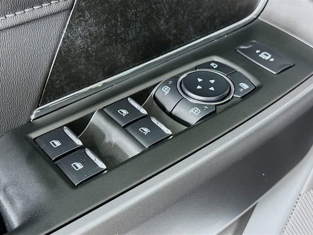 Thumbnail: 2026 Ford F-250 - 30