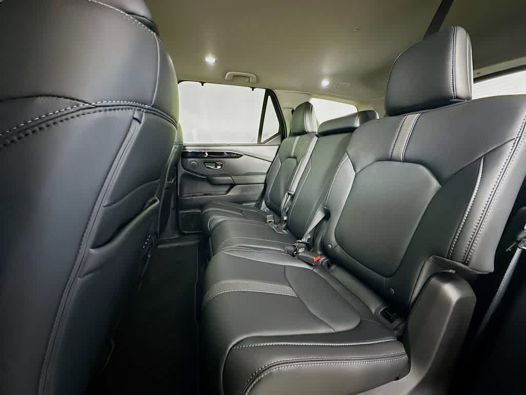 Thumbnail: 2025 Honda Pilot - 14