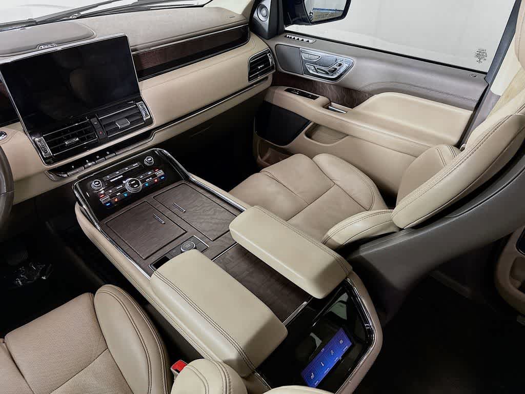 2022 Lincoln Navigator L Reserve 11
