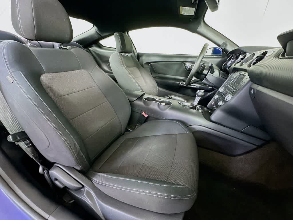 Thumbnail: 2016 Ford Mustang - 13