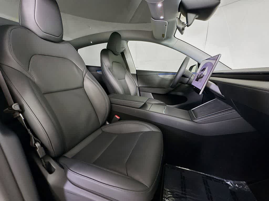 Thumbnail: 2026 Tesla Model Y - 13