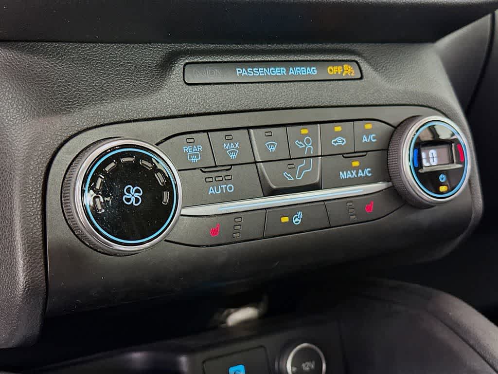 Thumbnail: 2020 Ford Escape - 18