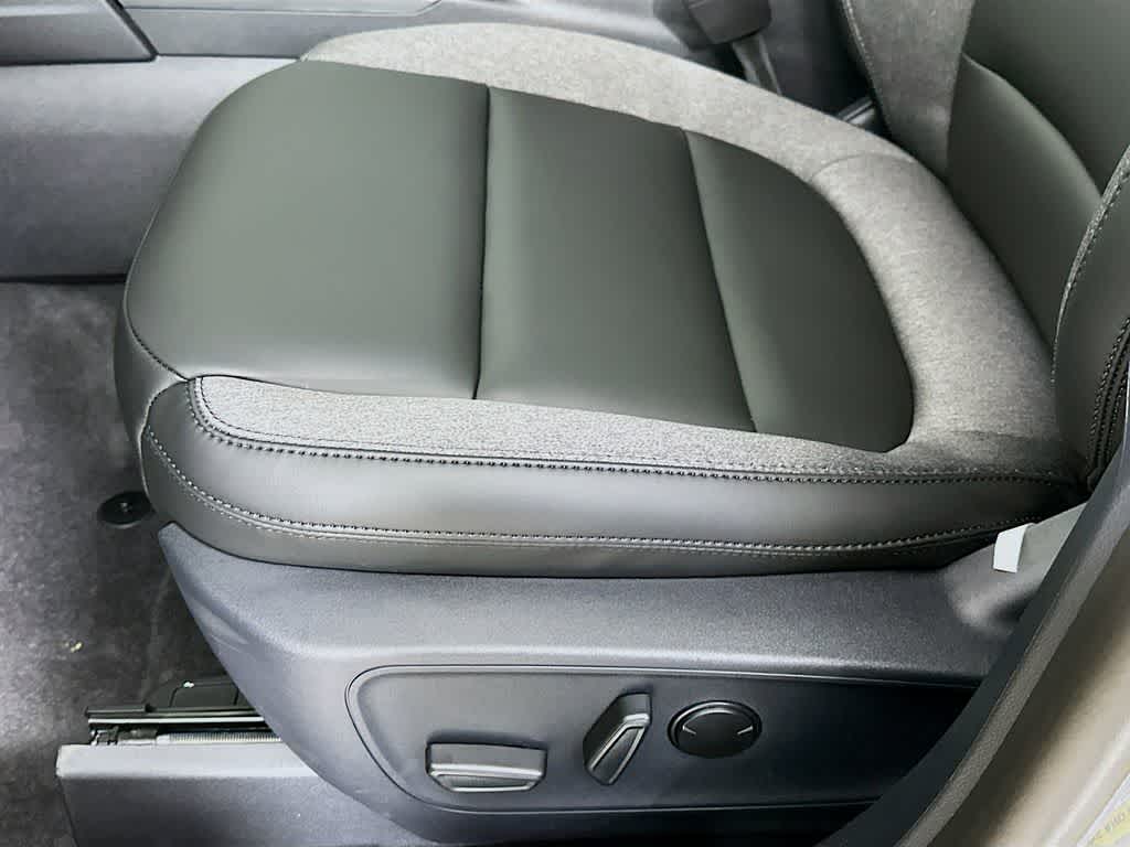 Thumbnail: 2025 Ford Bronco Sport - 28