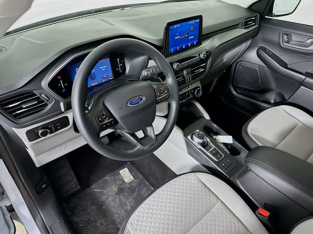 Thumbnail: 2025 Ford Escape - 2