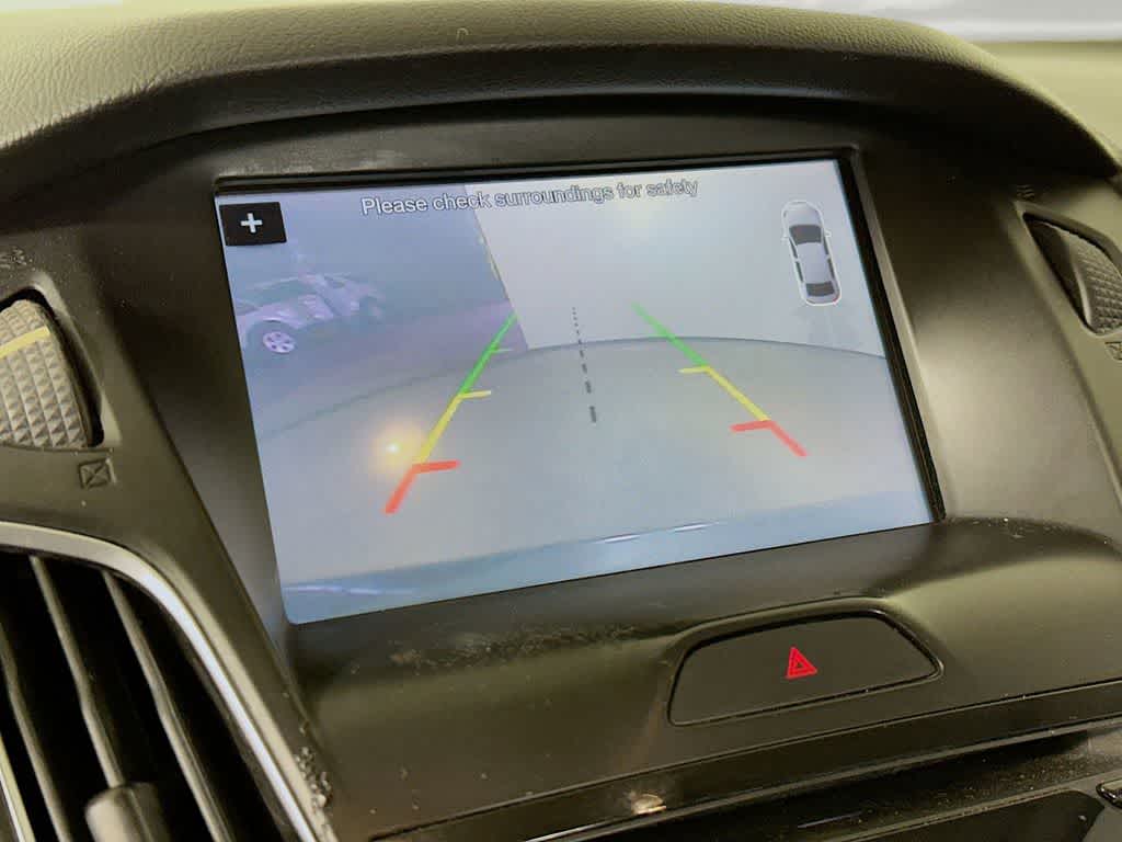 Thumbnail: 2017 Ford Focus - 27