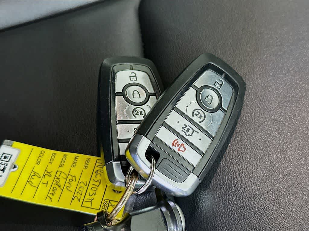 Thumbnail: 2022 Ford Explorer - 22