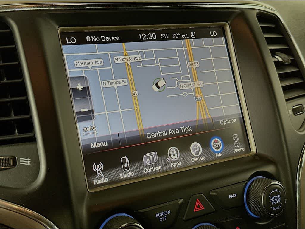 Thumbnail: 2015 Jeep Grand Cherokee - 27