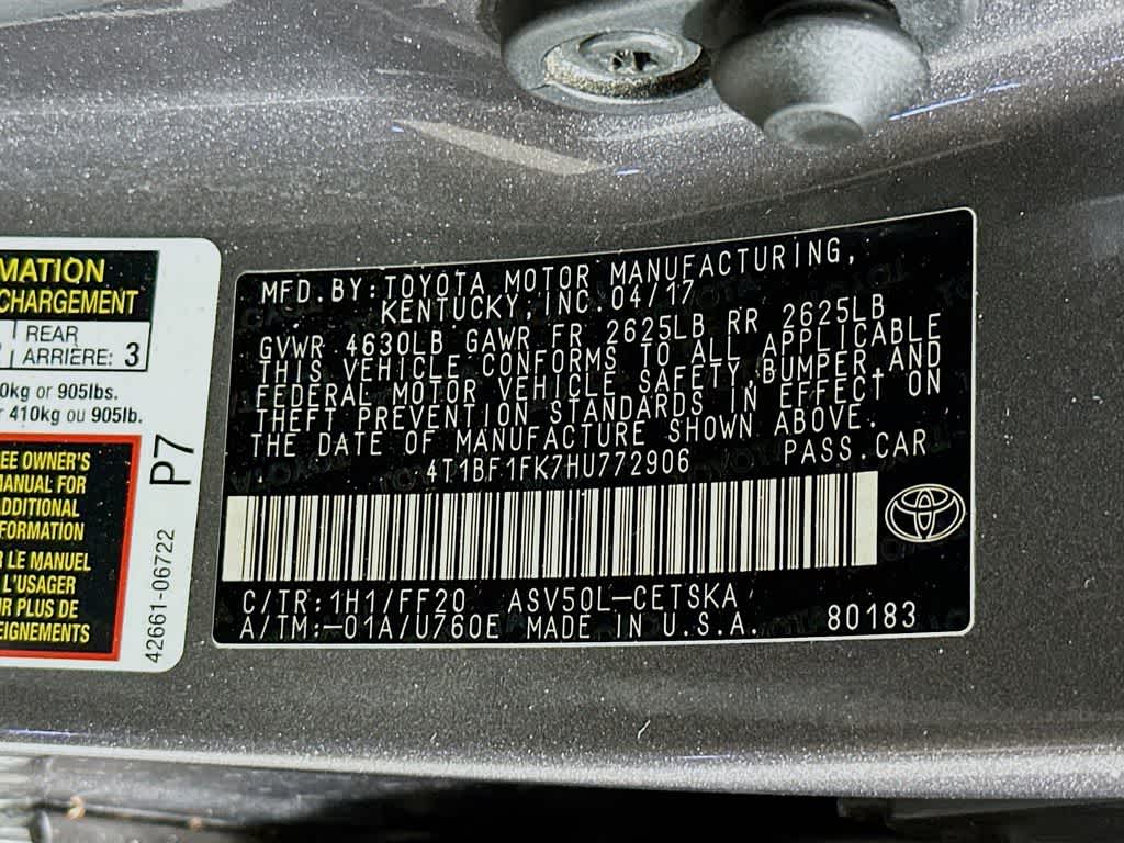 Thumbnail: 2017 Toyota Camry - 21