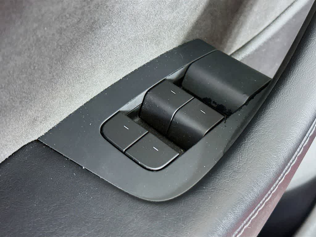 Thumbnail: 2021 Tesla Model Y - 29