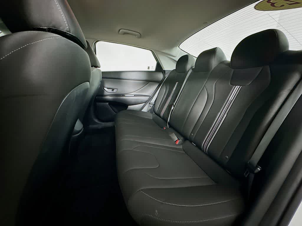 Thumbnail: 2023 Hyundai Elantra - 12