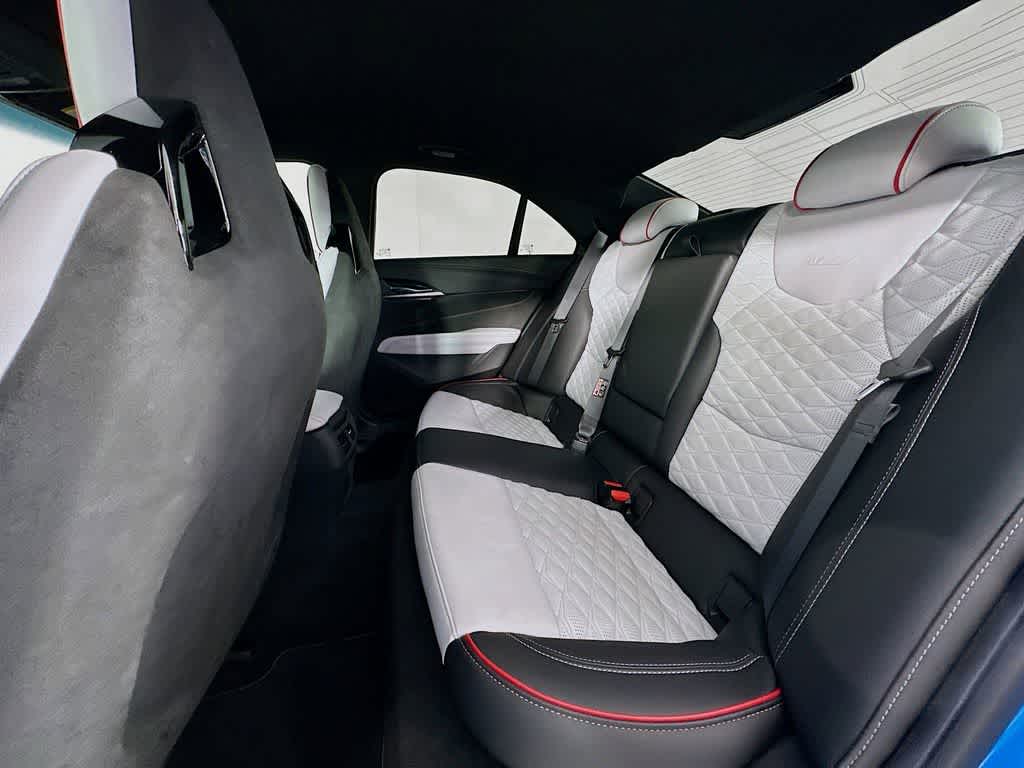 Thumbnail: 2022 Cadillac CT4 - 14