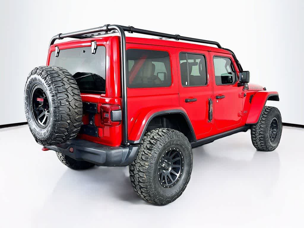 Thumbnail: 2022 Jeep Wrangler - 24