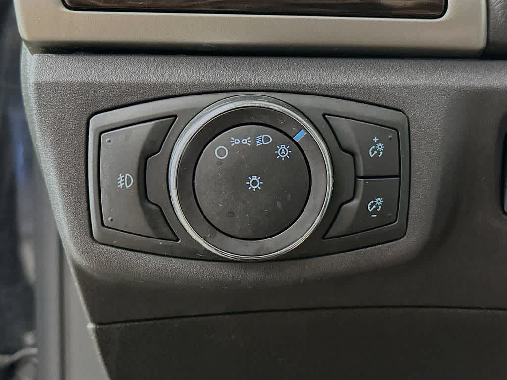 Thumbnail: 2014 Ford Fusion - 27