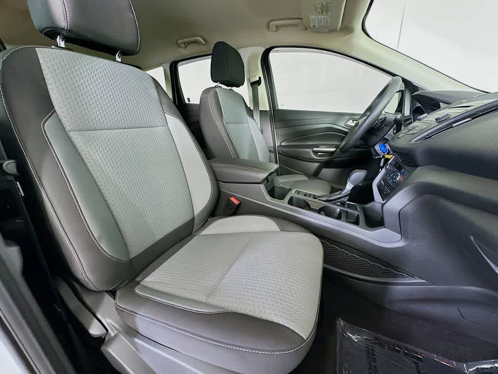 Thumbnail: 2017 Ford Escape - 15