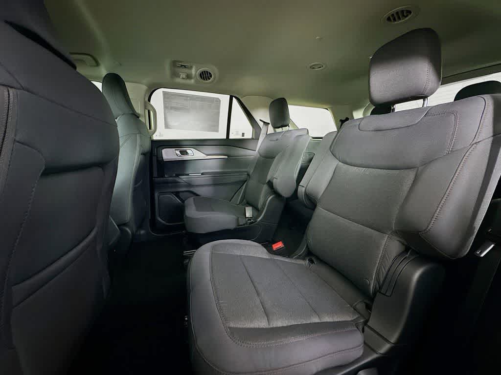 Thumbnail: 2026 Ford Explorer - 13