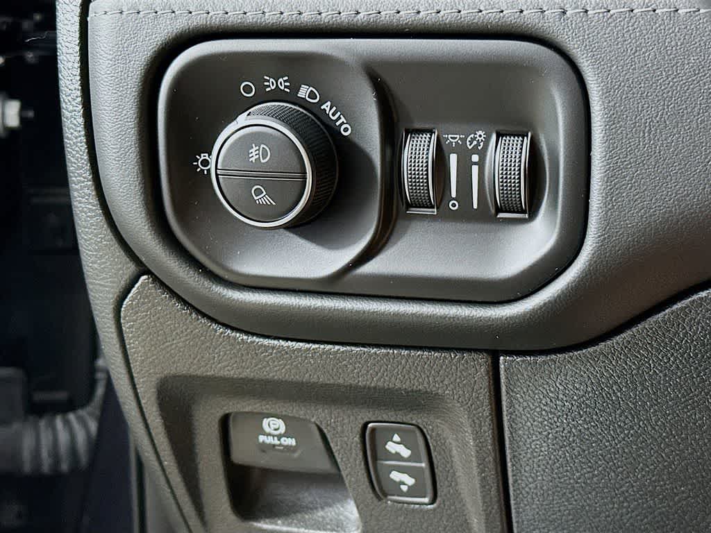 Thumbnail: 2021 RAM 1500 - 26