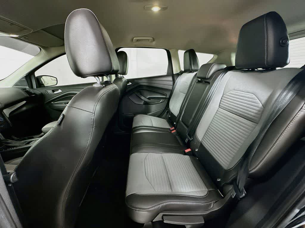 Thumbnail: 2017 Ford Escape - 14