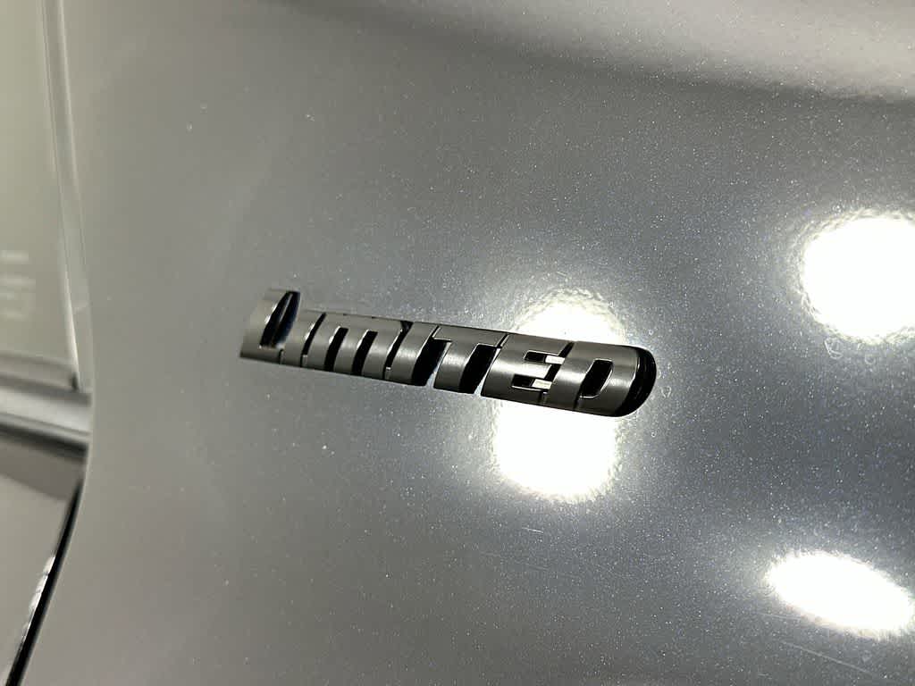 Thumbnail: 2021 Toyota 4Runner - 7