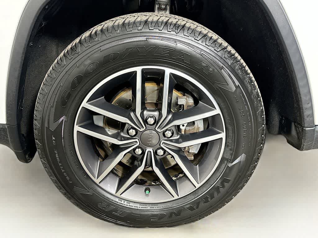 Thumbnail: 2019 Jeep Grand Cherokee - 7