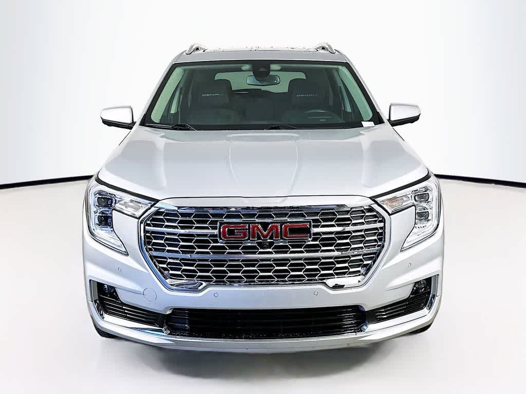 2022 GMC Terrain Denali 6