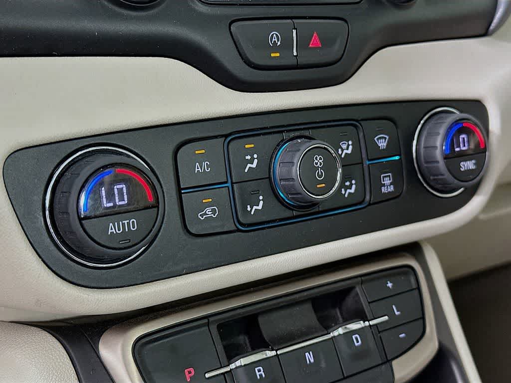 Thumbnail: 2022 GMC Terrain - 18