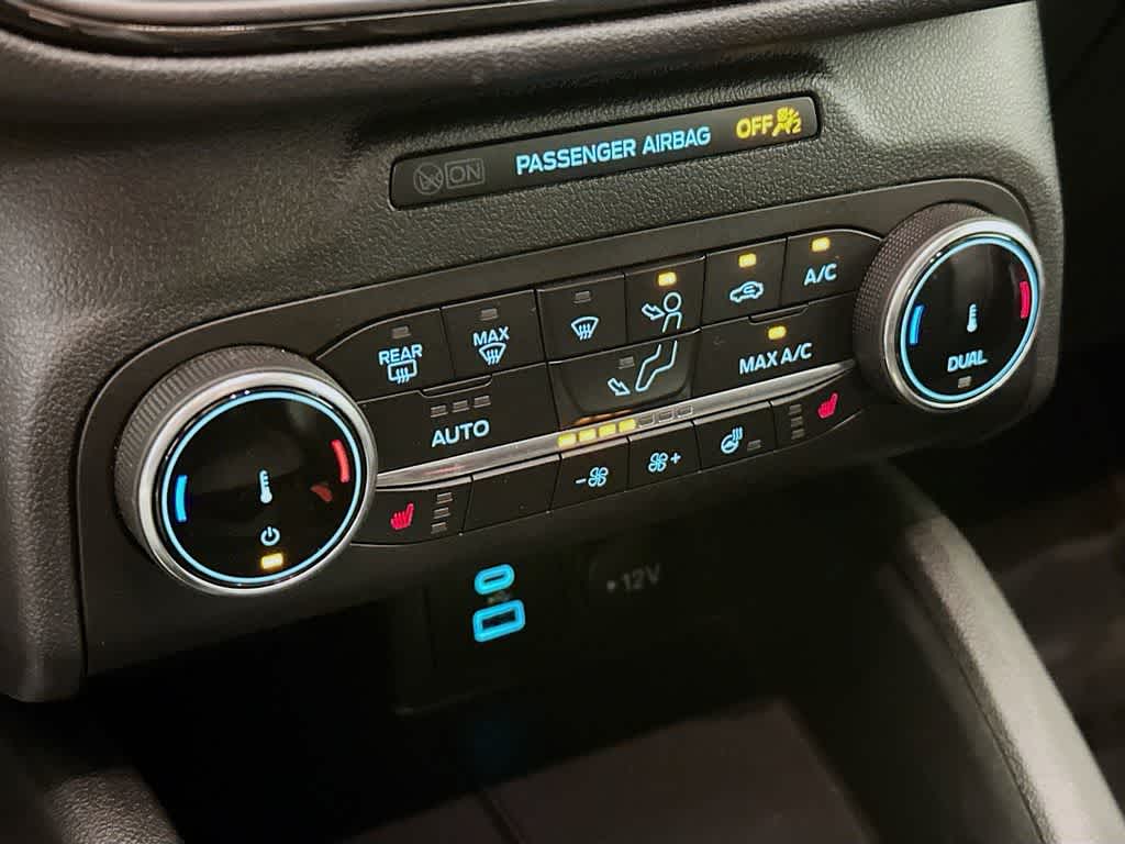 Thumbnail: 2023 Ford Escape - 18