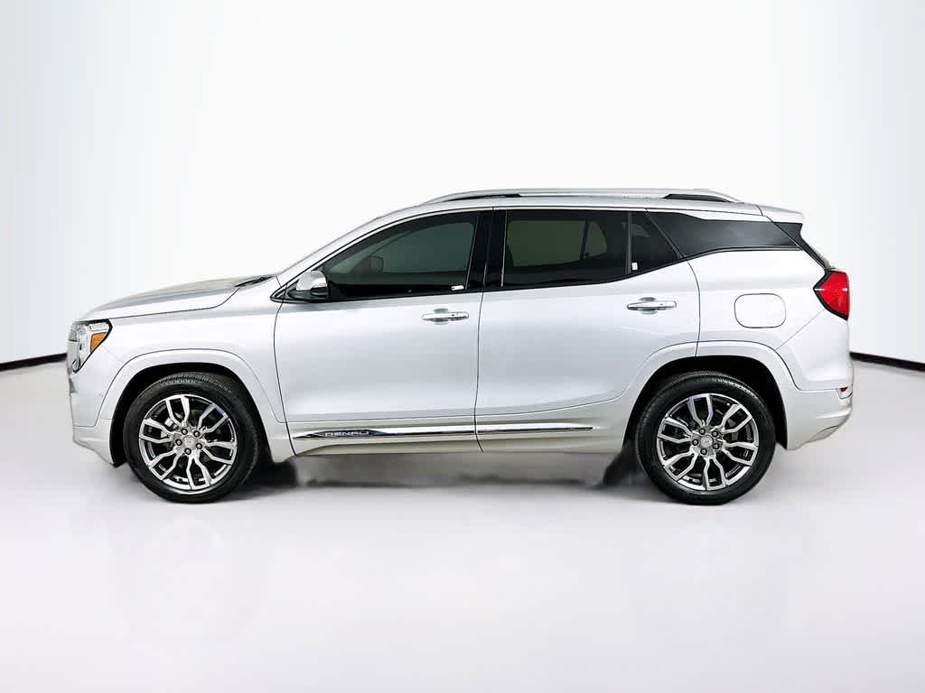2022 GMC Terrain Denali 3