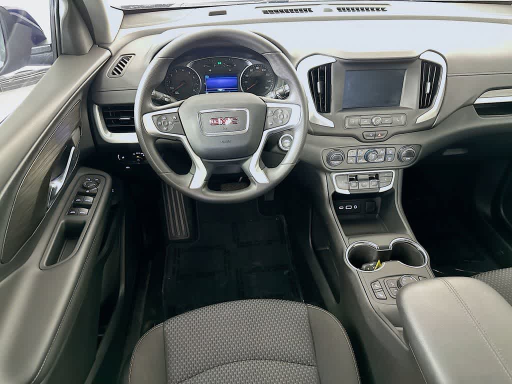 2022 GMC Terrain SLE 10