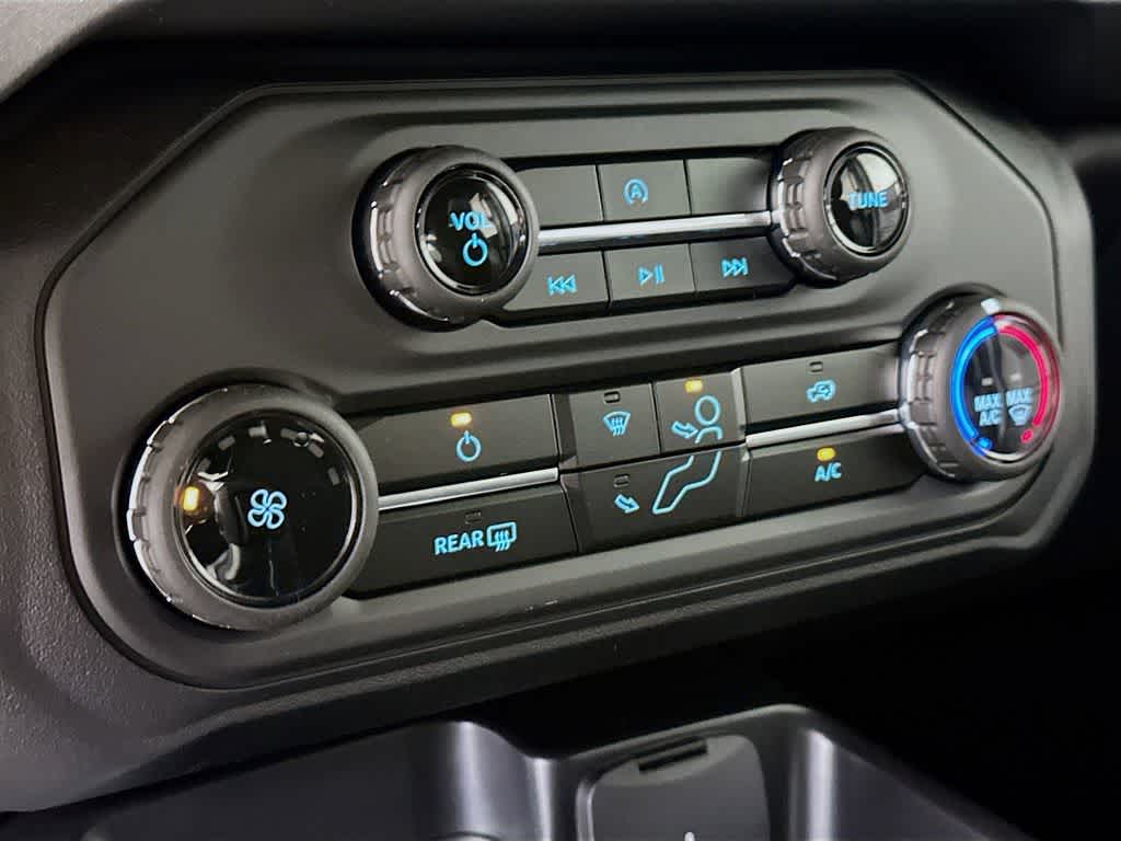 Thumbnail: 2025 Ford Bronco - 17