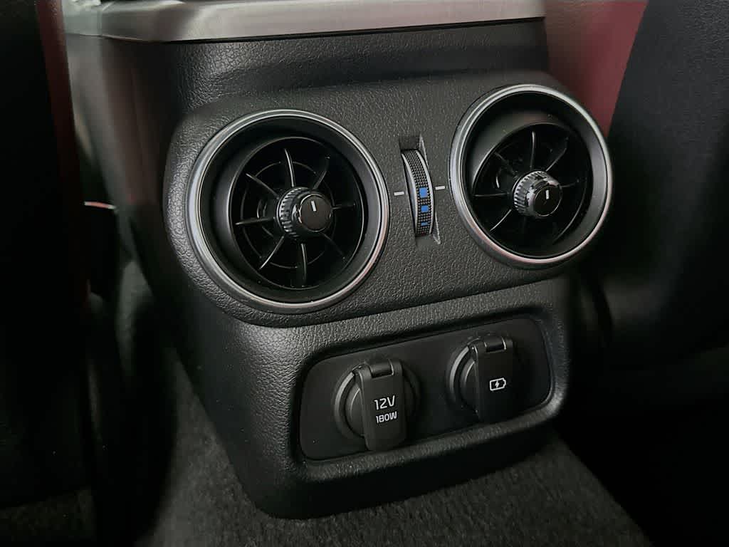Thumbnail: 2019 Kia Stinger - 13