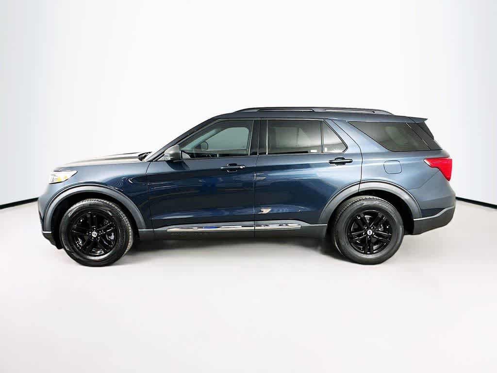 Thumbnail: 2022 Ford Explorer - 3