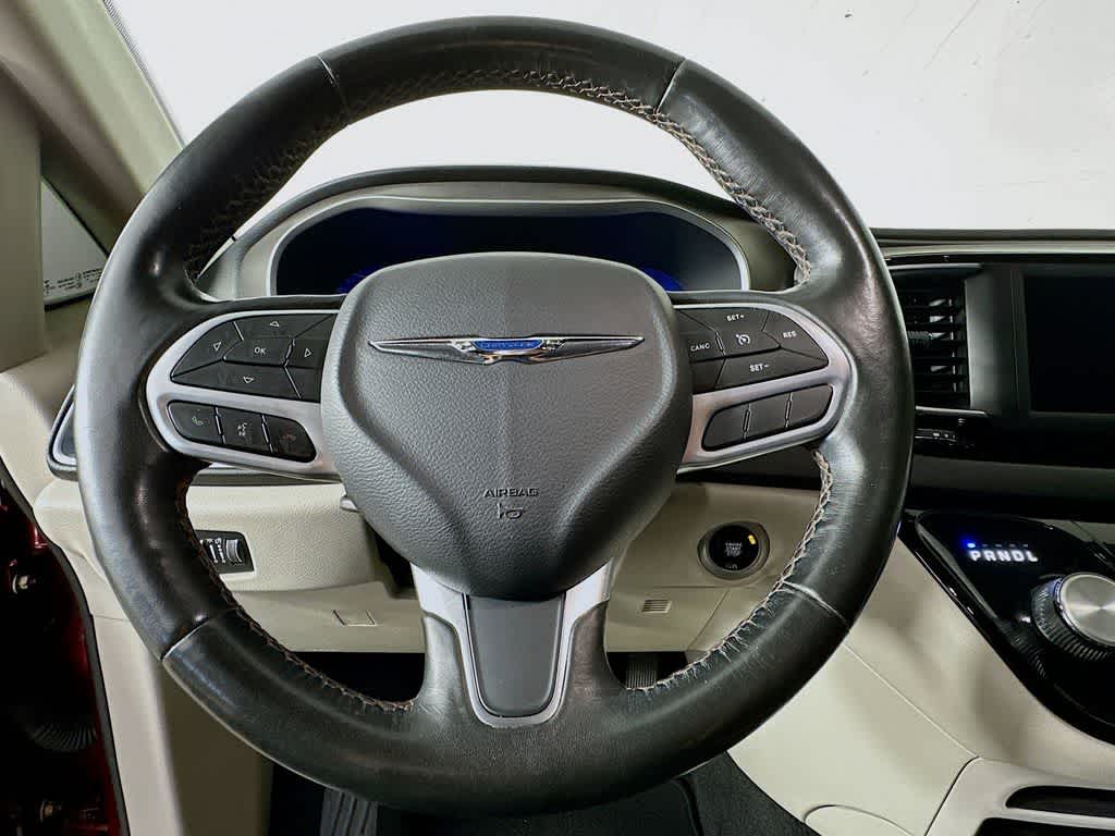 Thumbnail: 2020 Chrysler Pacifica - 16