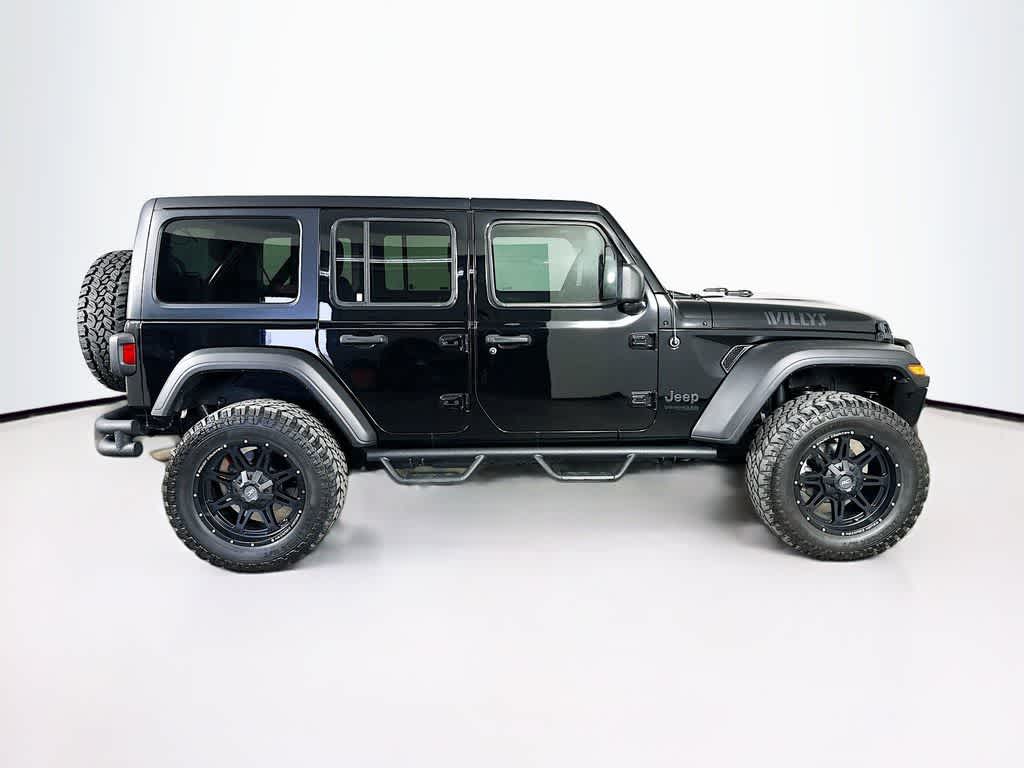 Thumbnail: 2021 Jeep Wrangler - 26