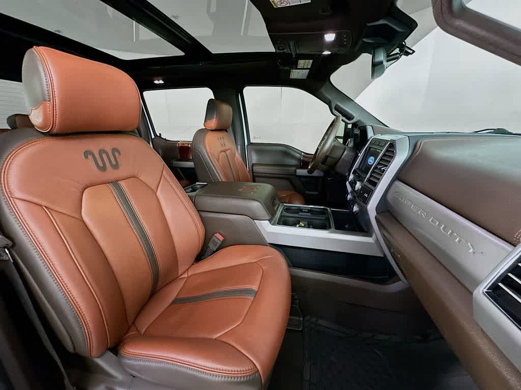 Thumbnail: 2020 Ford Econoline - 15