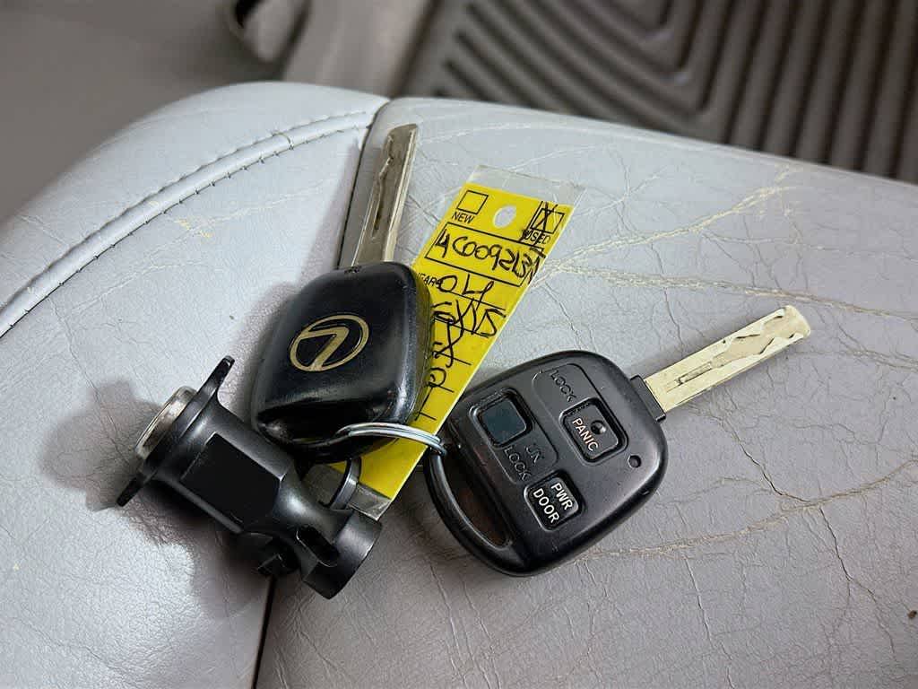 Thumbnail: 2004 Lexus RX - 22