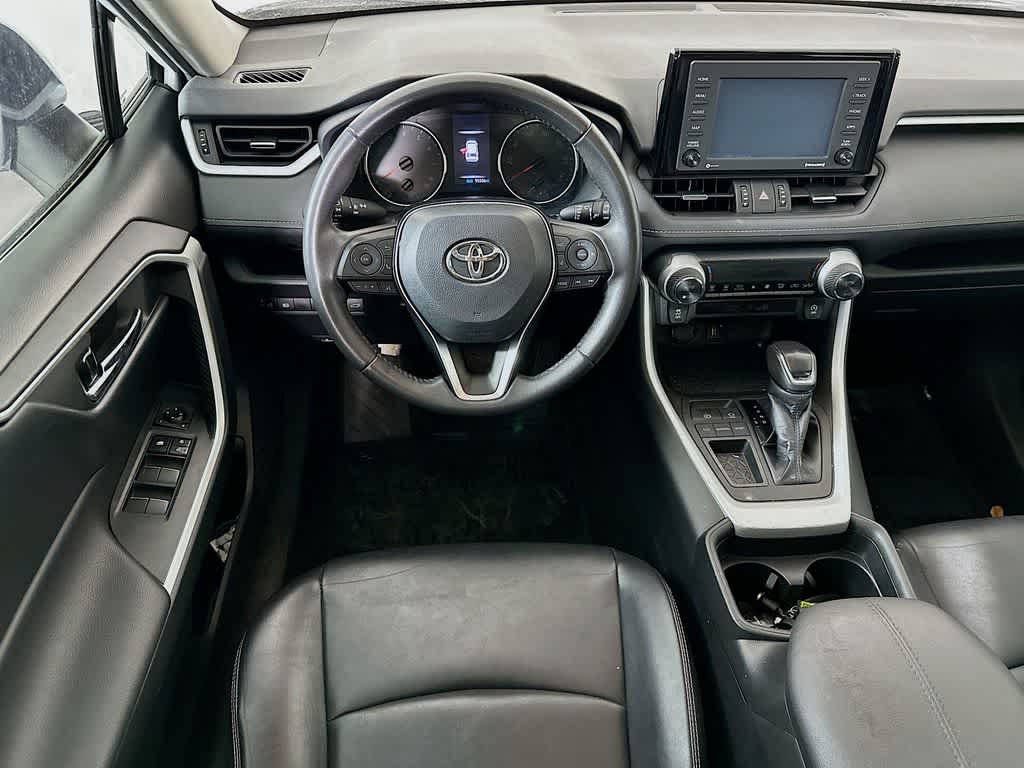 Thumbnail: 2021 Toyota RAV4 - 10