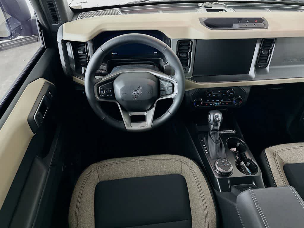 Thumbnail: 2025 Ford Bronco - 10