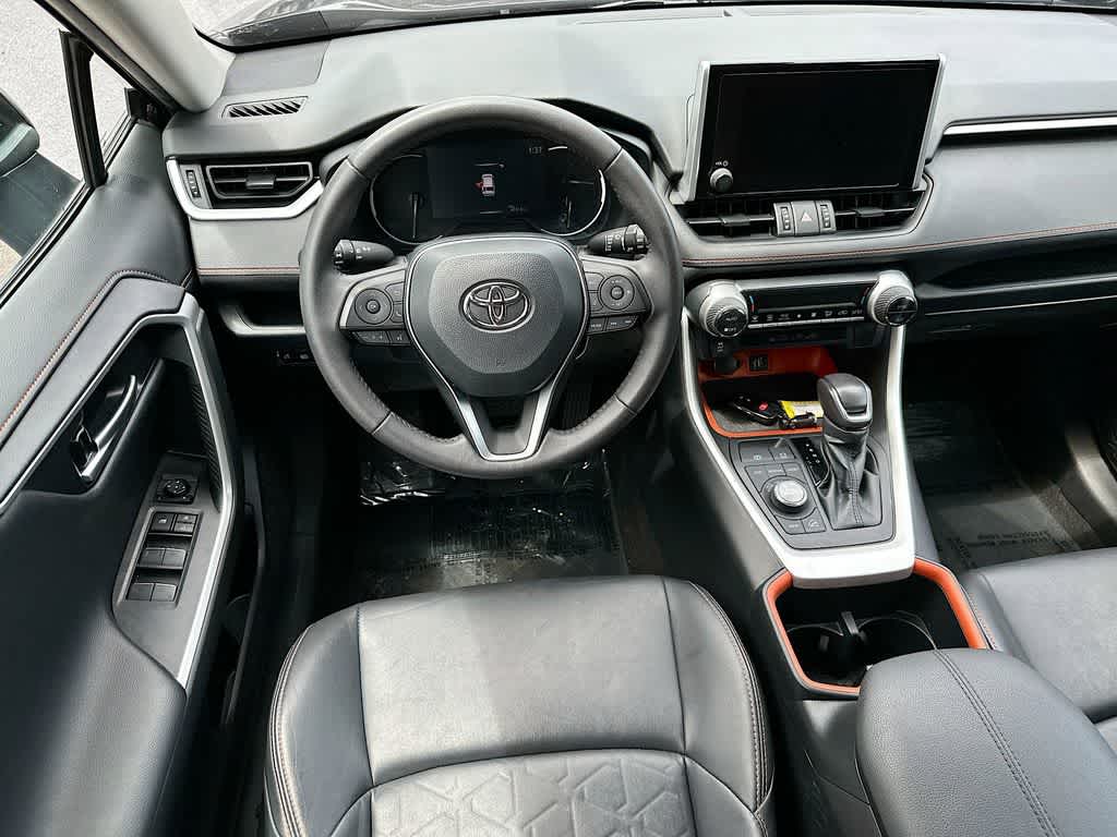 Thumbnail: 2023 Toyota RAV4 - 10