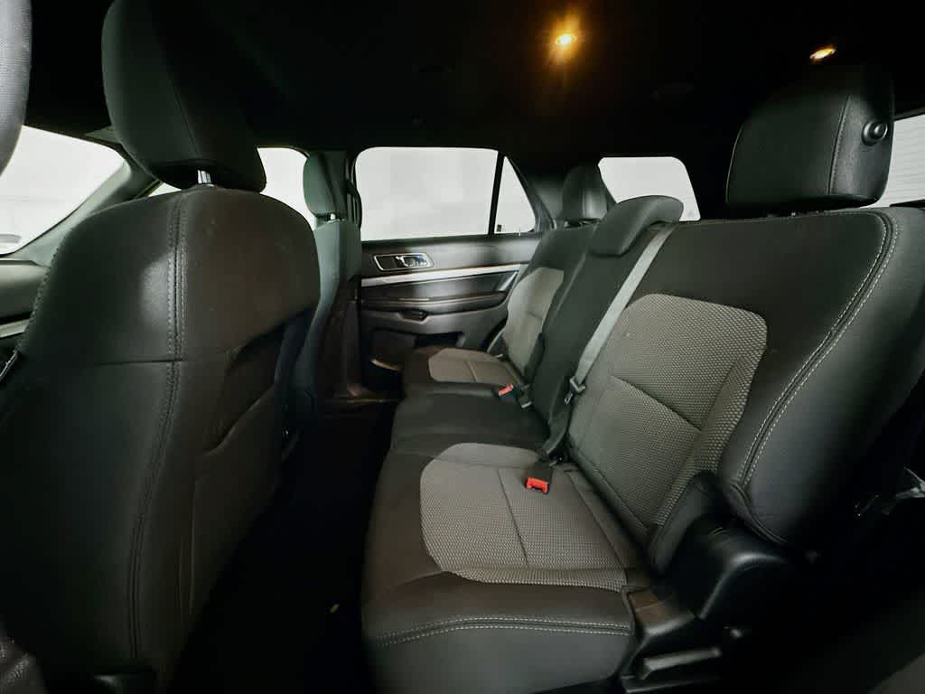 Thumbnail: 2019 Ford Explorer - 14