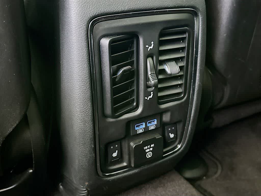 Thumbnail: 2019 Jeep Grand Cherokee - 12