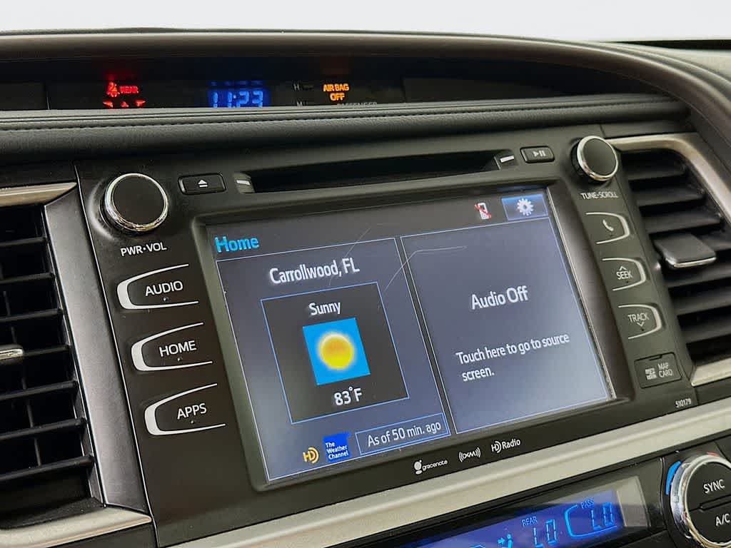 Thumbnail: 2017 Toyota Highlander - 17