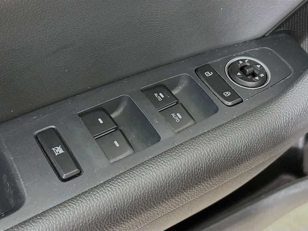 Thumbnail: 2019 Hyundai Sonata - 28