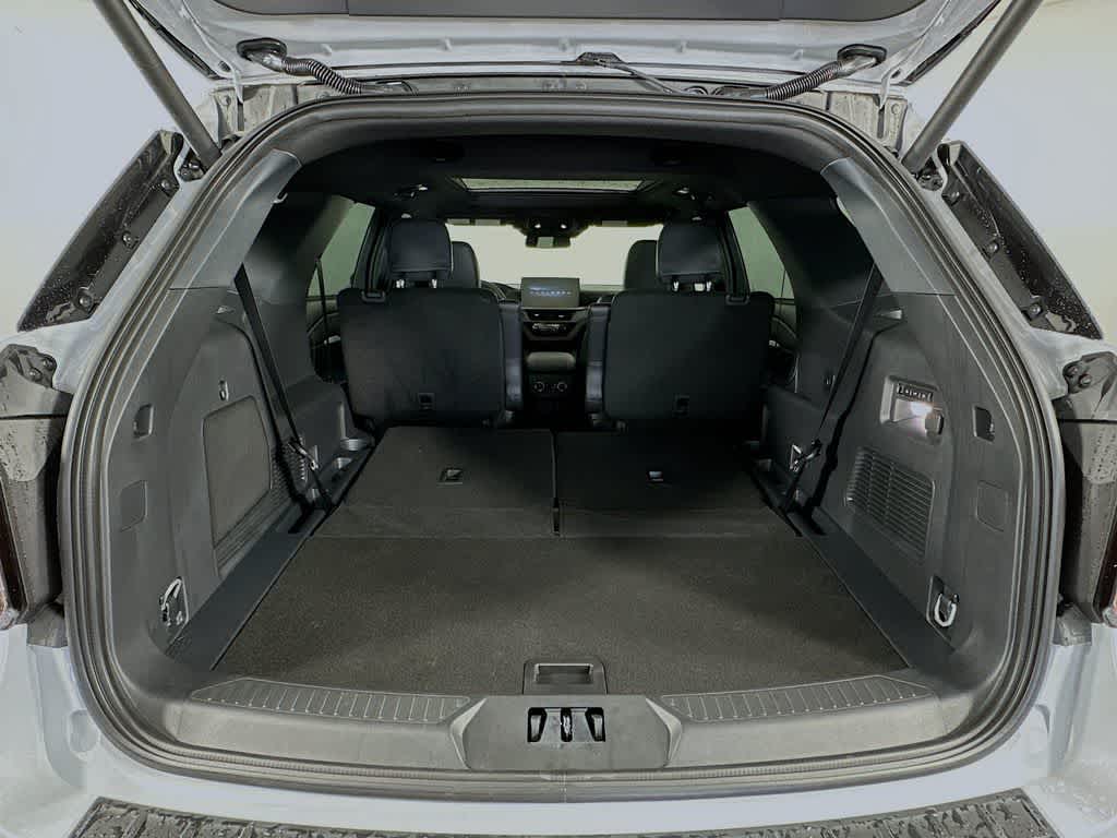 Thumbnail: 2026 Ford Explorer - 20