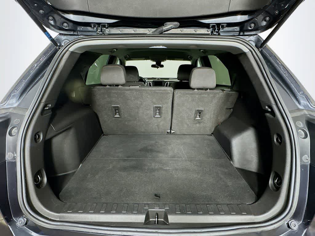 Thumbnail: 2022 Chevrolet Equinox - 21