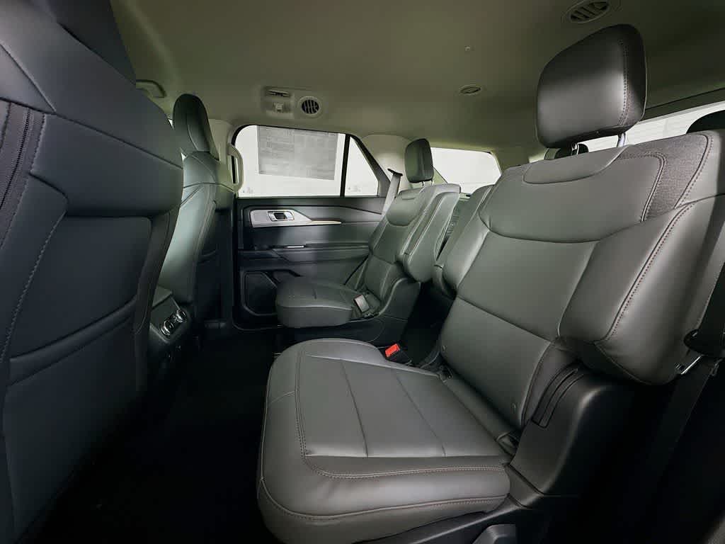 Thumbnail: 2026 Ford Explorer - 13