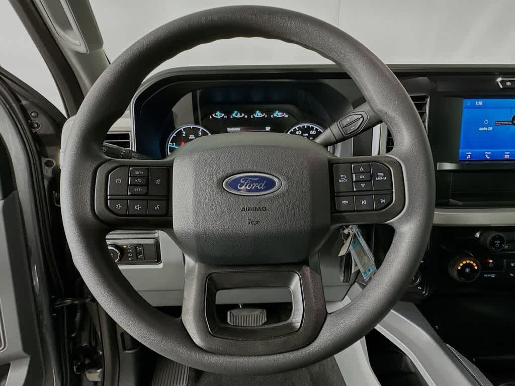 Thumbnail: 2025 Ford F-250 - 16