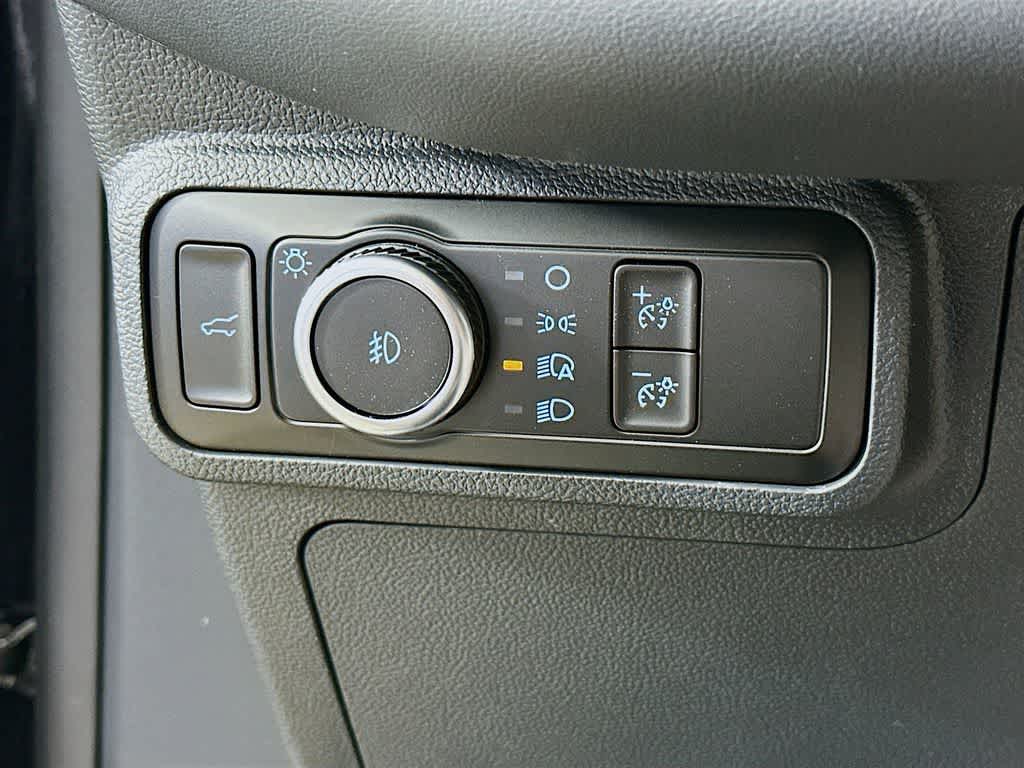 Thumbnail: 2026 Ford Explorer - 26