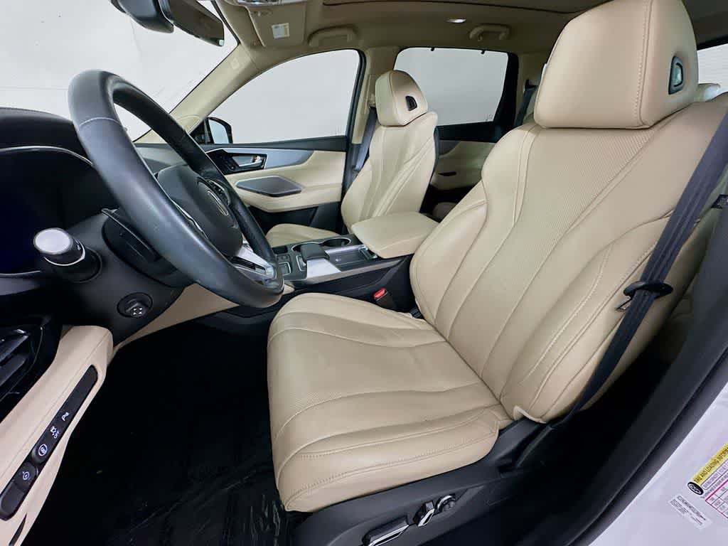 Thumbnail: 2023 Acura MDX - 12